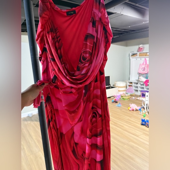 Red Floral Dress Off The shoulder AFRM - Picture 3 of 3